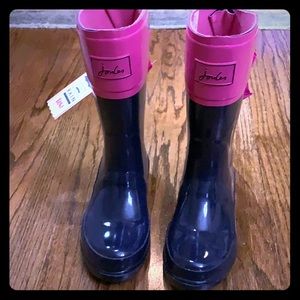 Girl’s rain boots